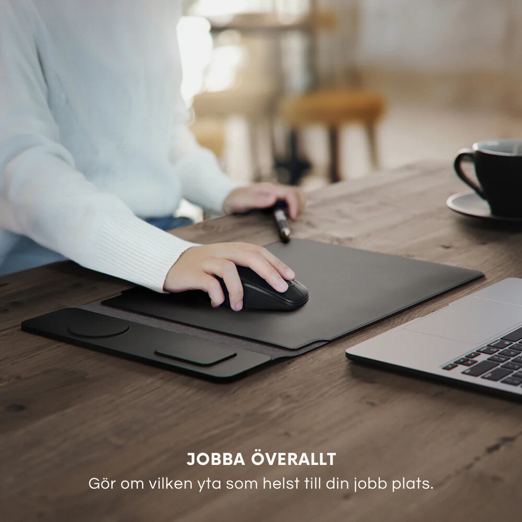 TECHPRO 4-IN-1 LAPTOP SLEEVE MED TRÅDLÖS LADDNING