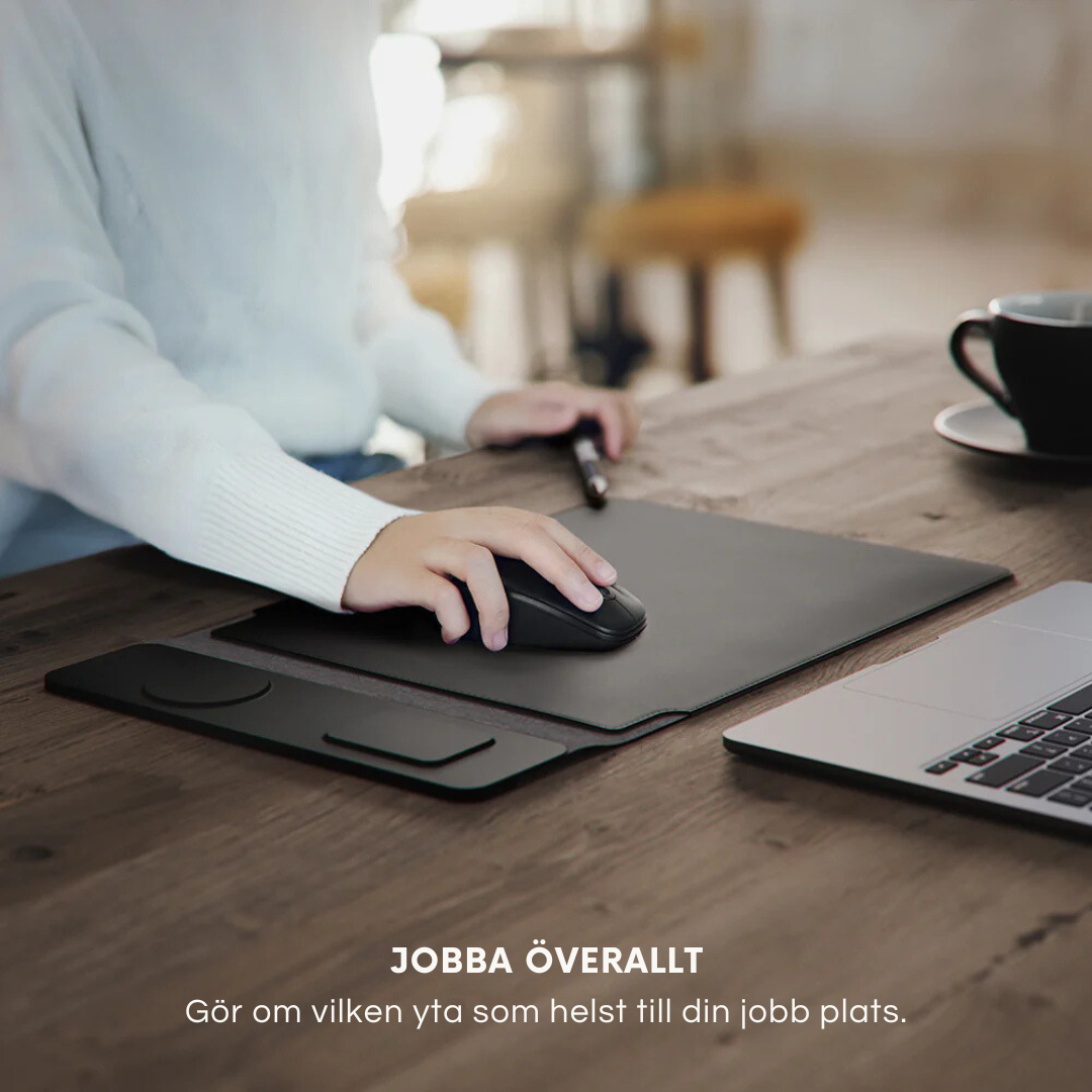 TECHPRO 4-IN-1 LAPTOP SLEEVE MED TRÅDLÖS LADDNING